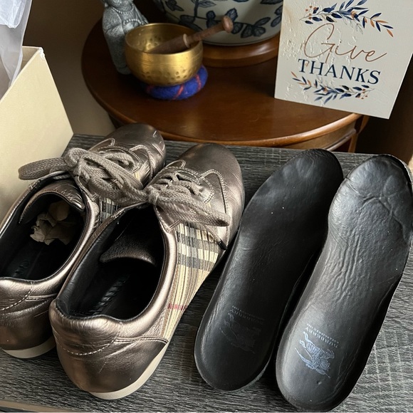 Burberry Metallic Leather Check Leather trim Lace Up Sneakers EU38 US8 - Picture 14 of 15